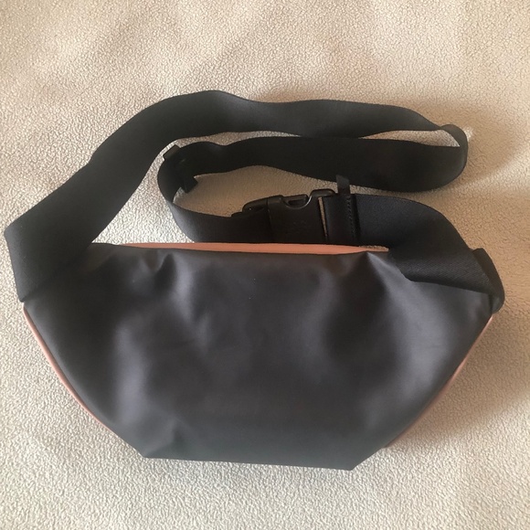 Herschel supply company hip pack - Picture 3 of 3